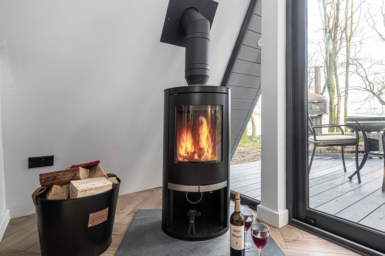 Cosy log burner